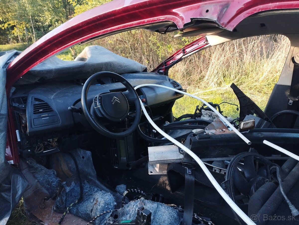 Citroen C4 na náhradné diely - 5