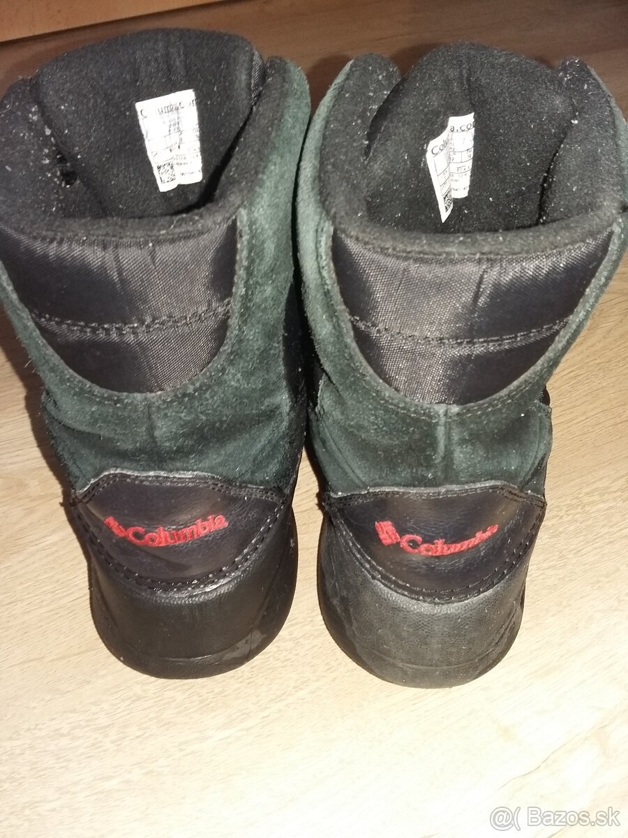 Predám ľahké čižmy zn.Columbia, nepremokavé, teplé veľ.32 - 5