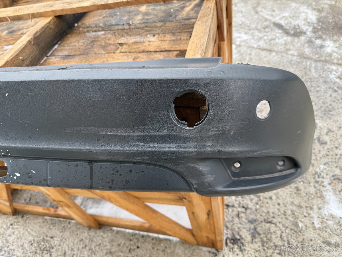 Ford Focus III. combi - zadný nárazník - 5