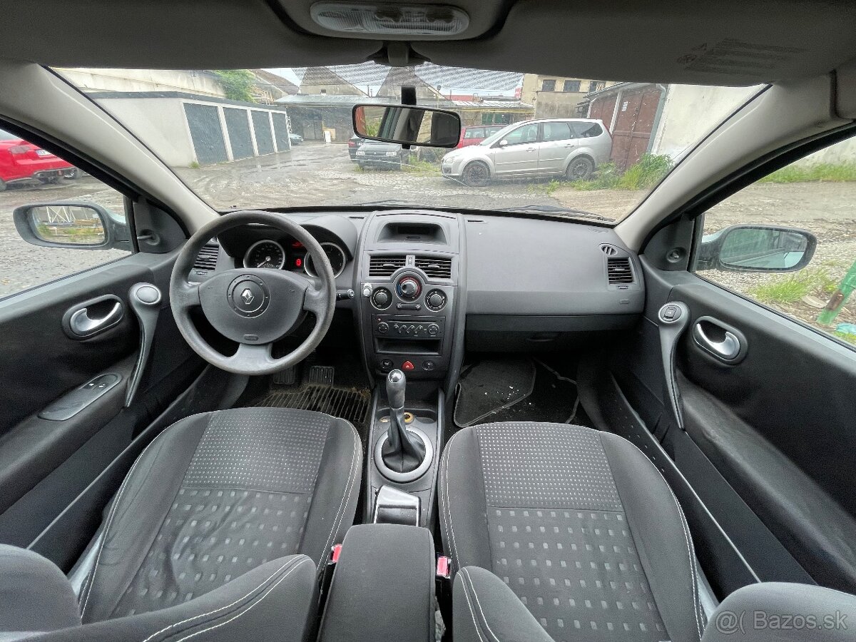 Renault Megane 1.5 dci kombi - 5