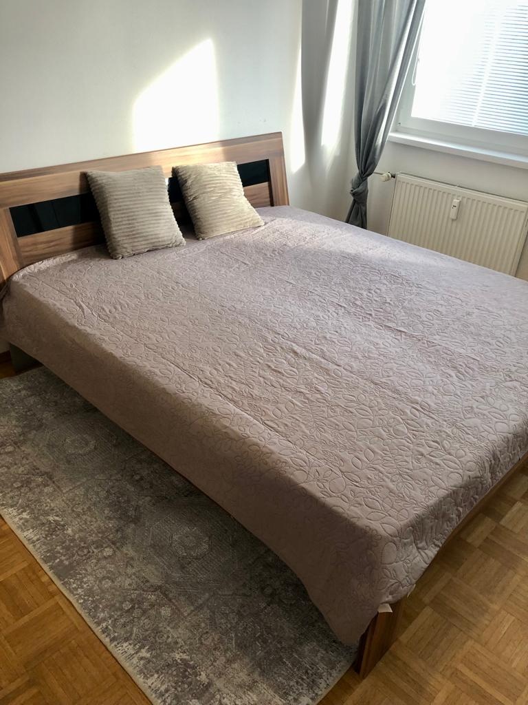 Prenájom klimatizovaného 2‑izbového bytu s balkónom – foto 5