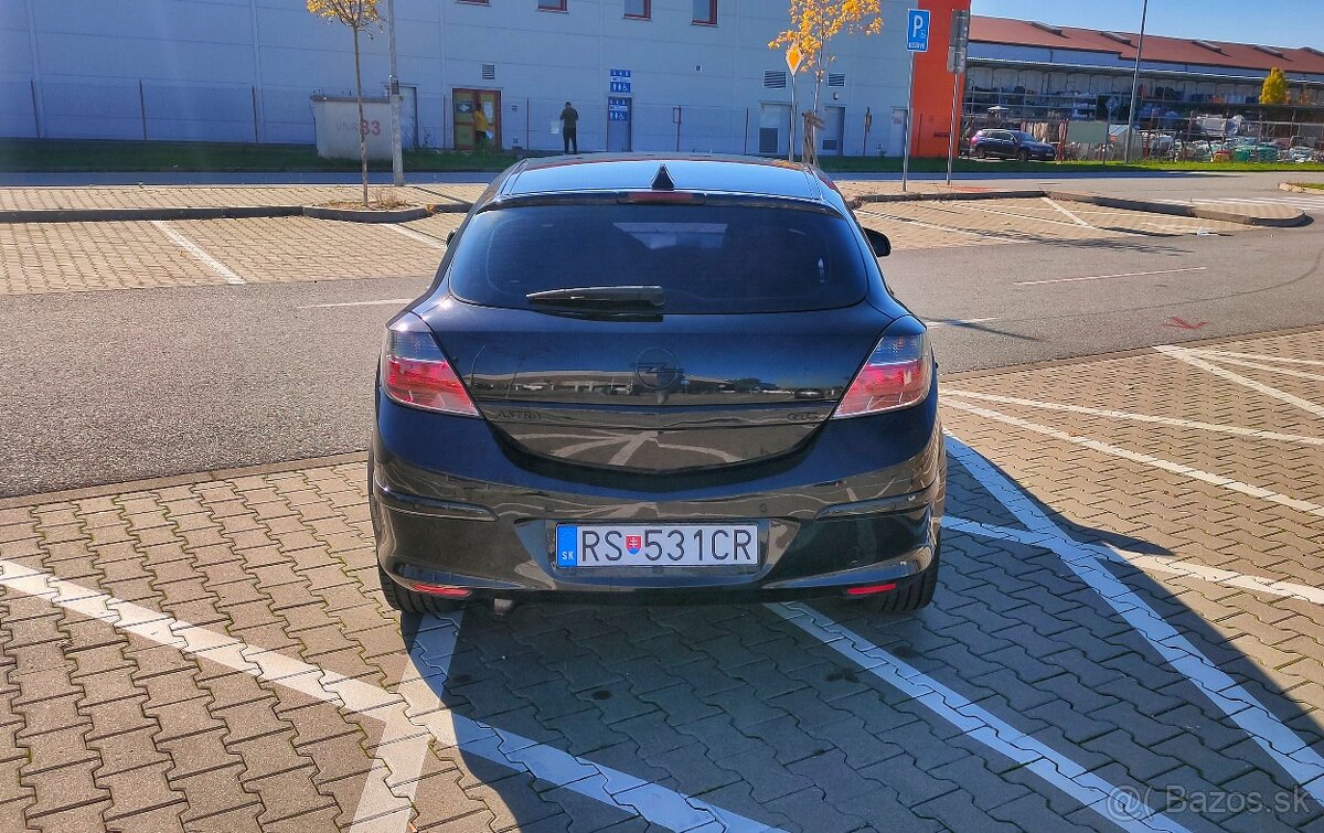 Predám Opel Astra H GTC 1.8 16V (103 kW, benzín) - 5