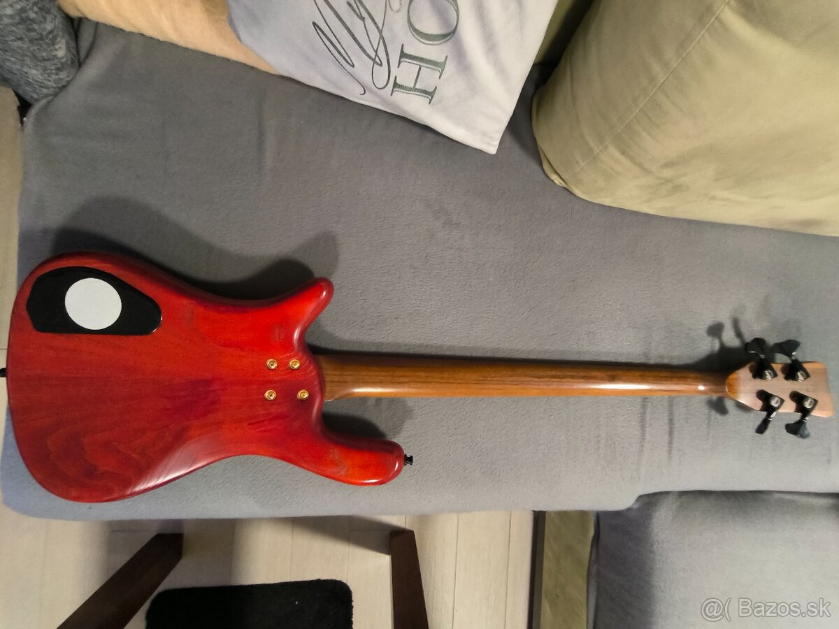 Predám Warwick Streamer LX Jazzman vcetne kufru - 5