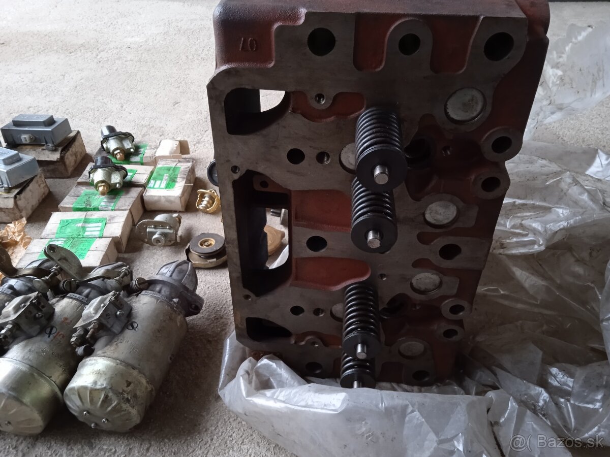 Predám diely na buldozér T130-T170 - 5