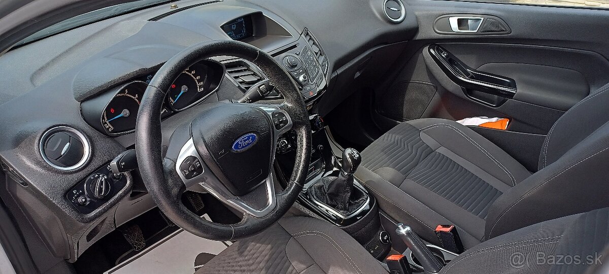 Ford Fiesta 1.0 EcoBoost Titanium Možný Leasing - 5