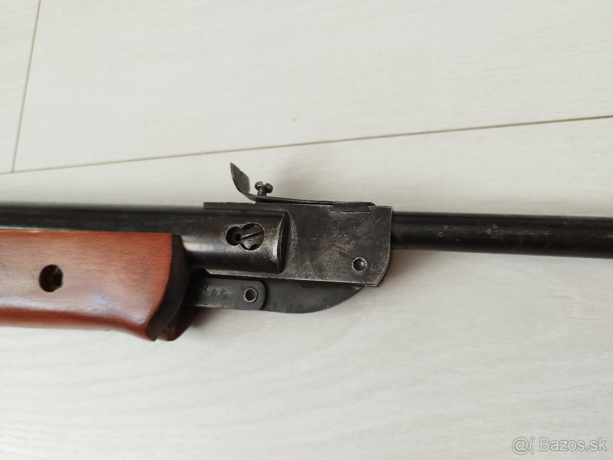 Predám vzduchovku IZ 22 - 5