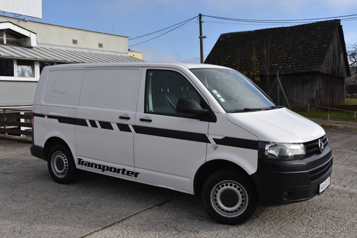 Volkswagen T5 Transporter 2,0TDi, 75kW, M5, 4d. 3.Miestne - 5