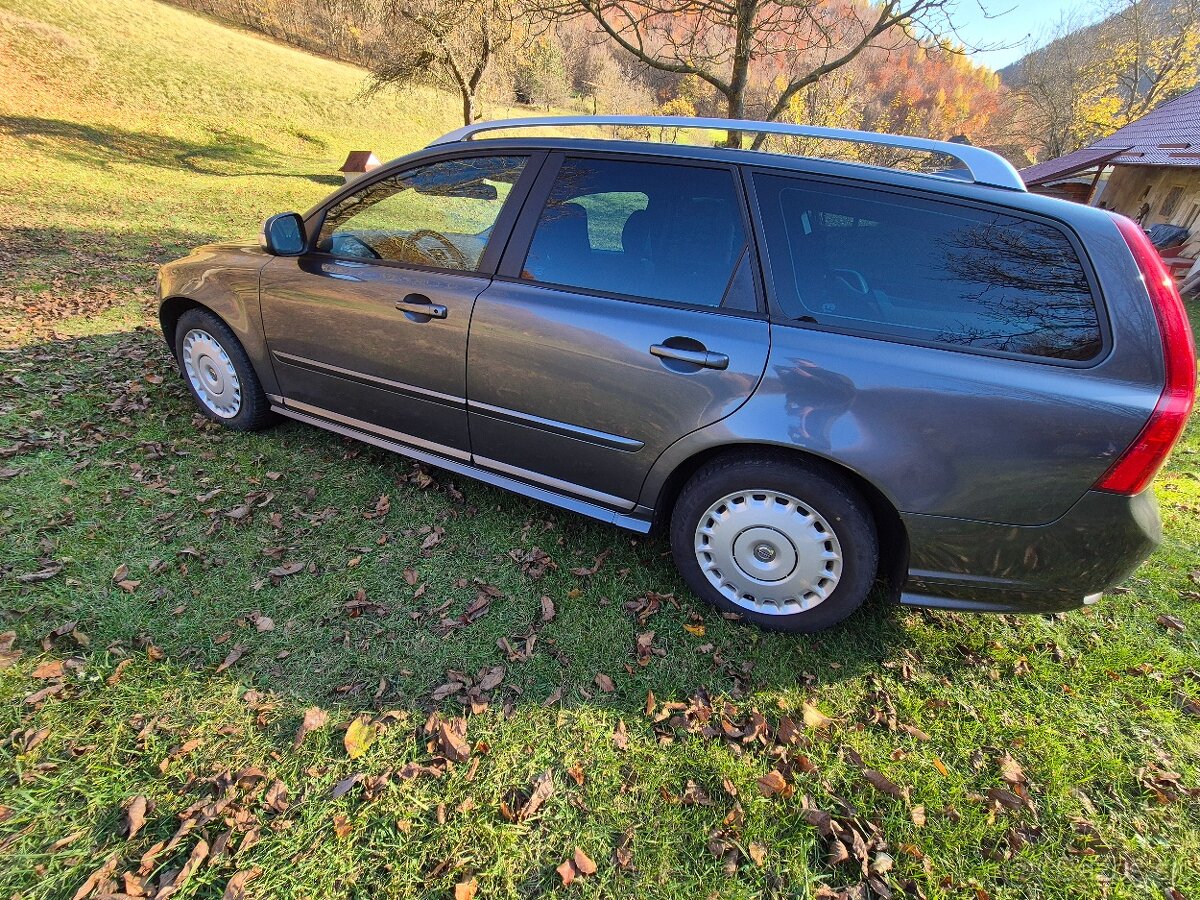 Volvo V50 R-Design D3 - 110kw - 5