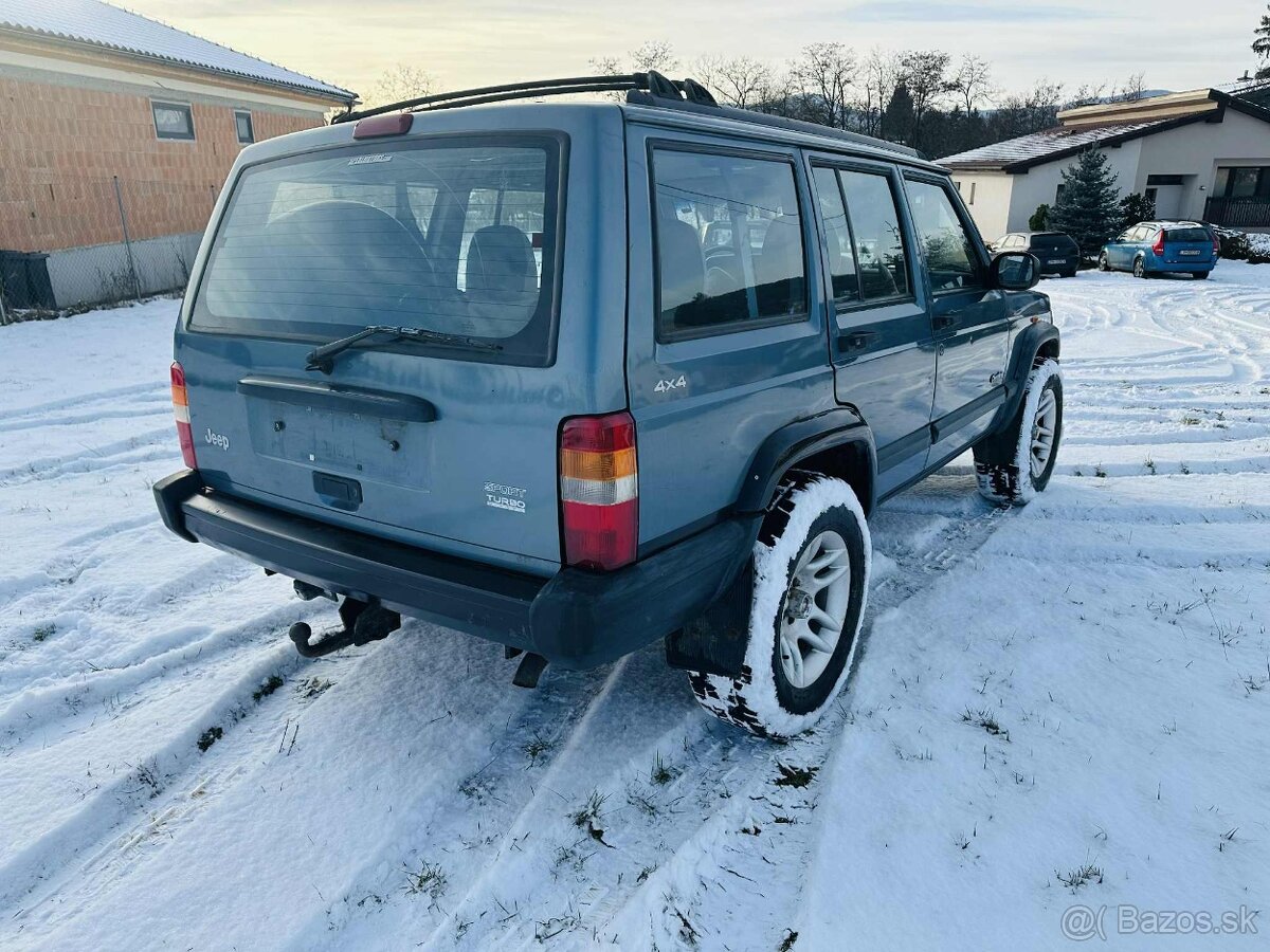 Jeep Cherokee XJ - 5
