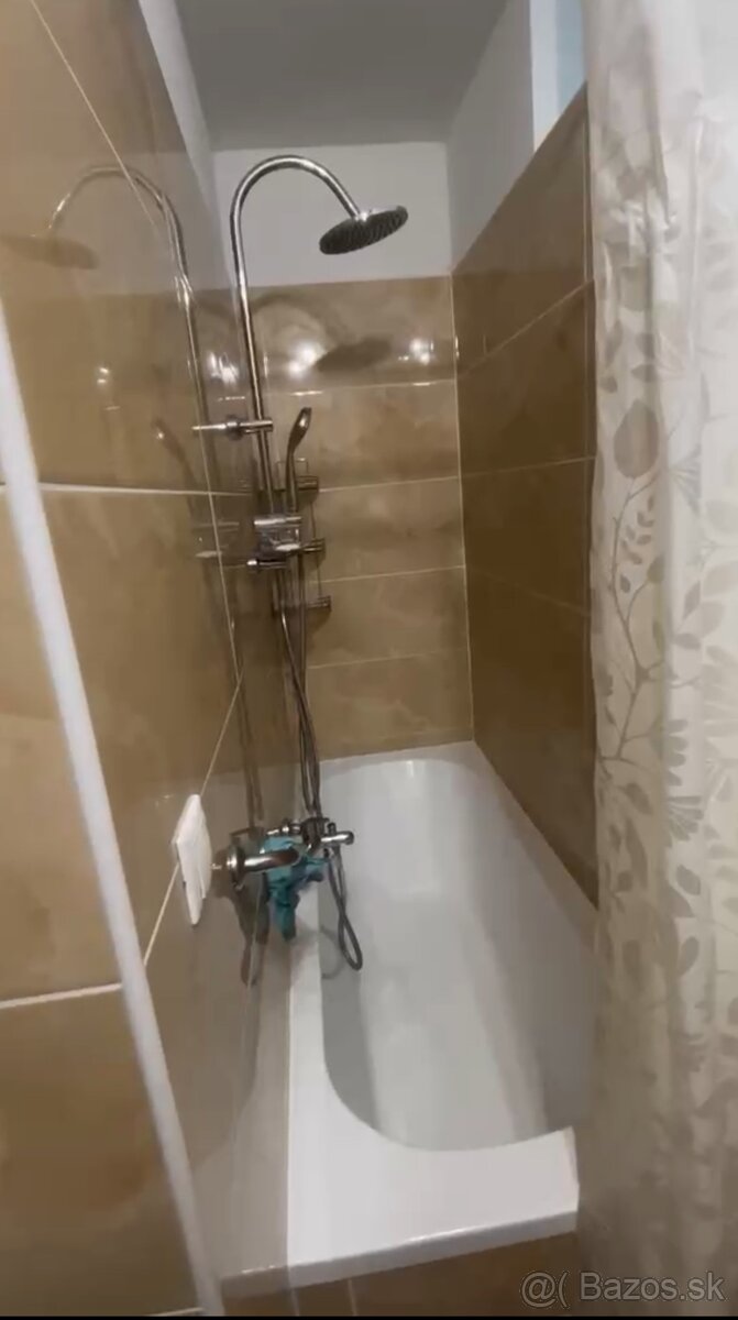 Čiastočne zariadený 2 izbový byt - 5