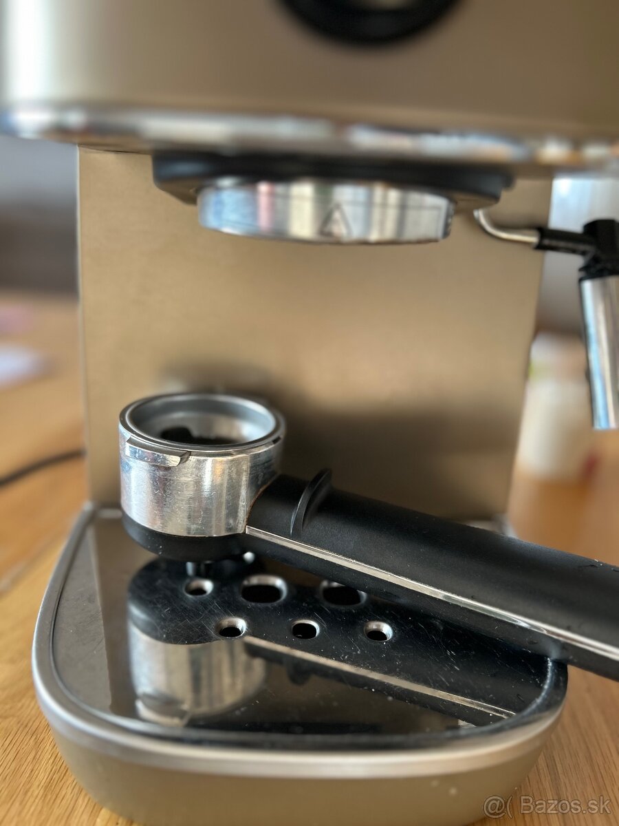 Delonghi pákový kavomat - 5