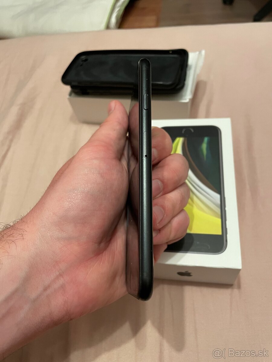 Predám iPhone SE 2020, 128gb - 5