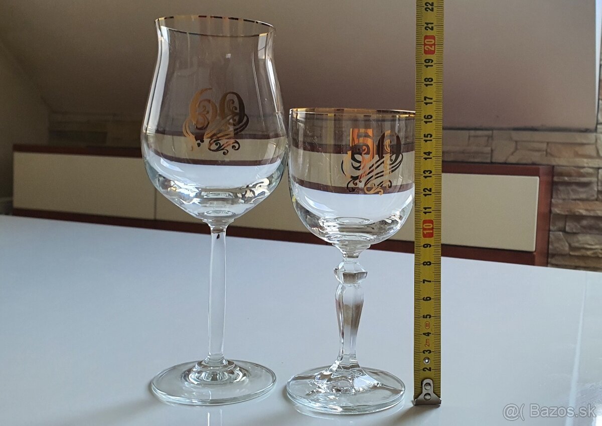 Poháre, ozdobné taniere, vázy, misy. - 5