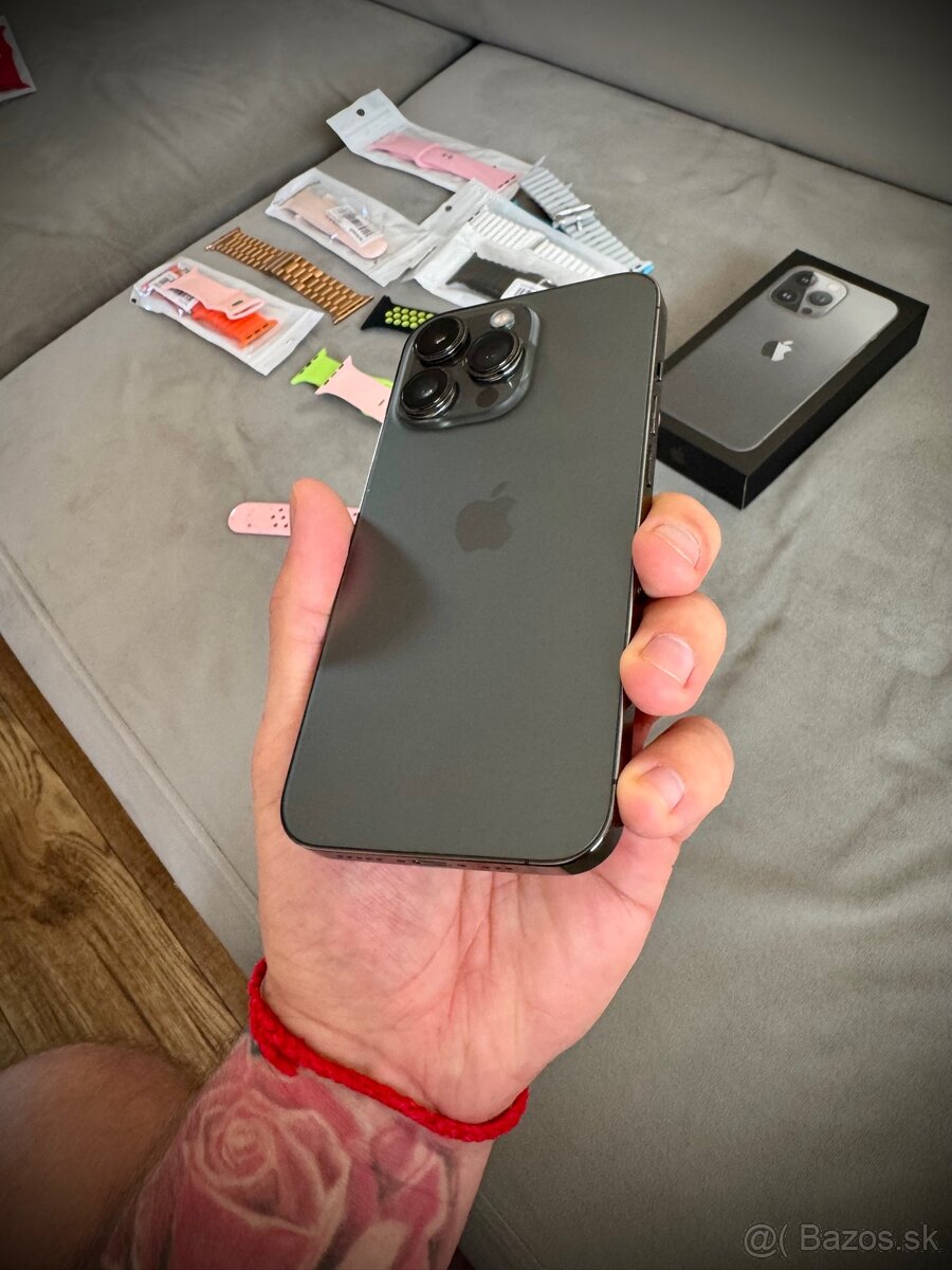 Iphone 13 pro 128GB + Apple Watch 7 - 5