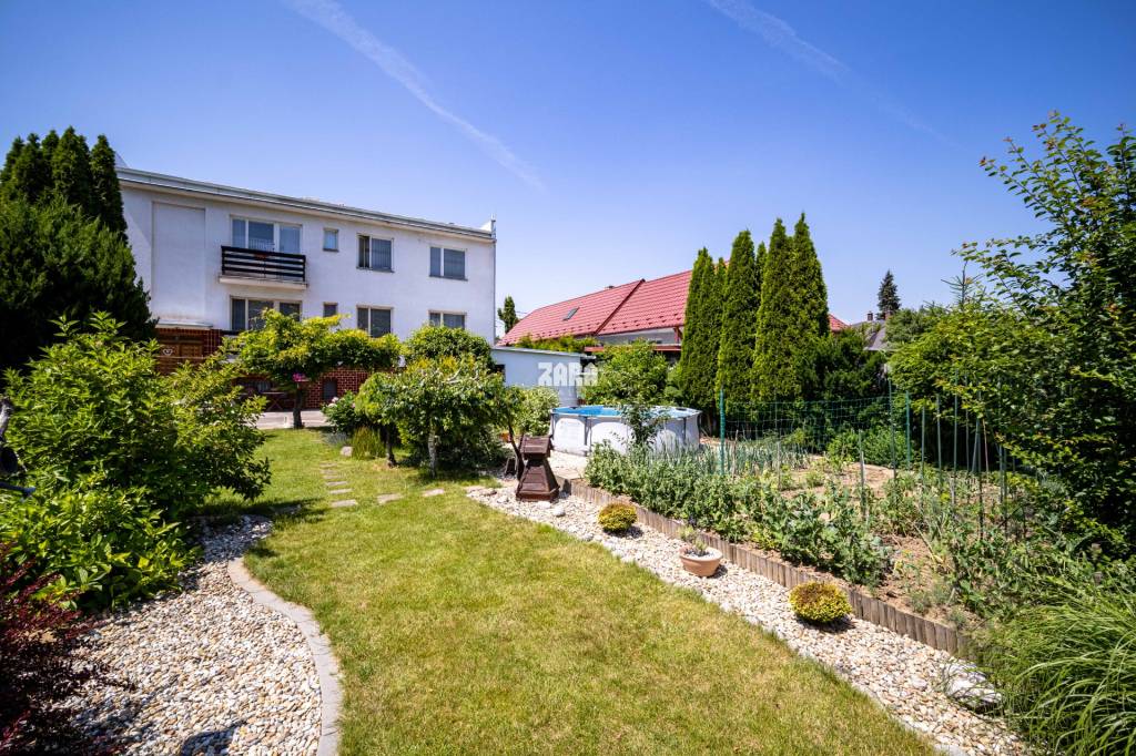 Vyšné Opátske - VÝNIMOČNÝ rod.dom 3 podlažný,10 izieb, - 5