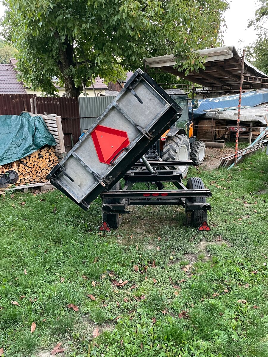 Vyklápacia vlečka - 5