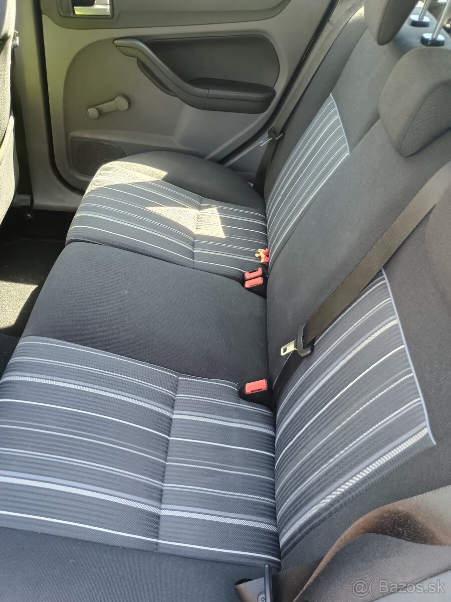 Ford Focus MK2 1.6 TDCI 80 kW – 2008 (Kombi) - 5
