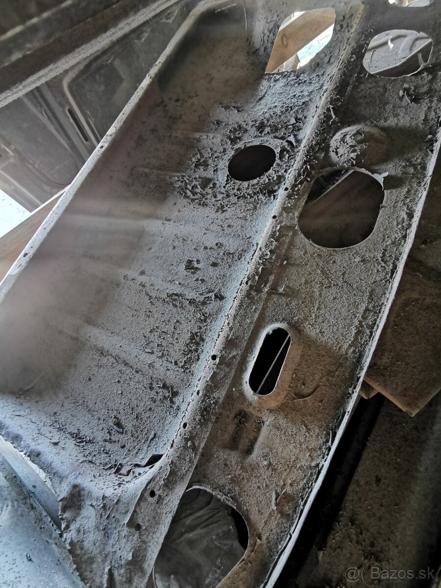 Plechy ŠKODA 1000MB - 5