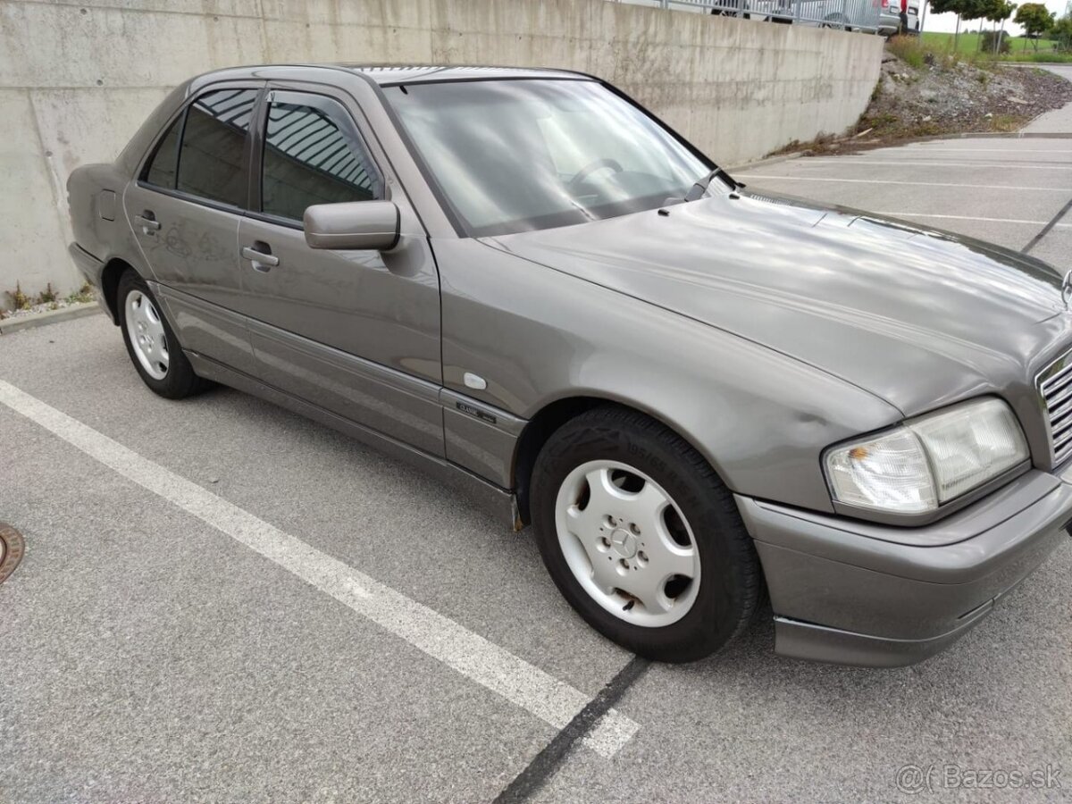 Mercedes C180 - 5