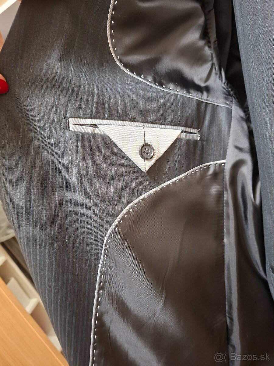 Čierny oblek - 5