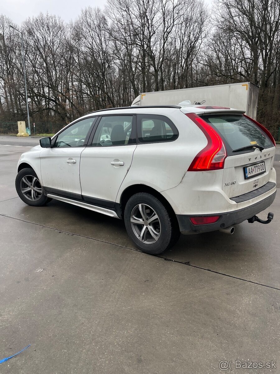 Predám Volvo XC60 r.v.2011 167tis km - 5