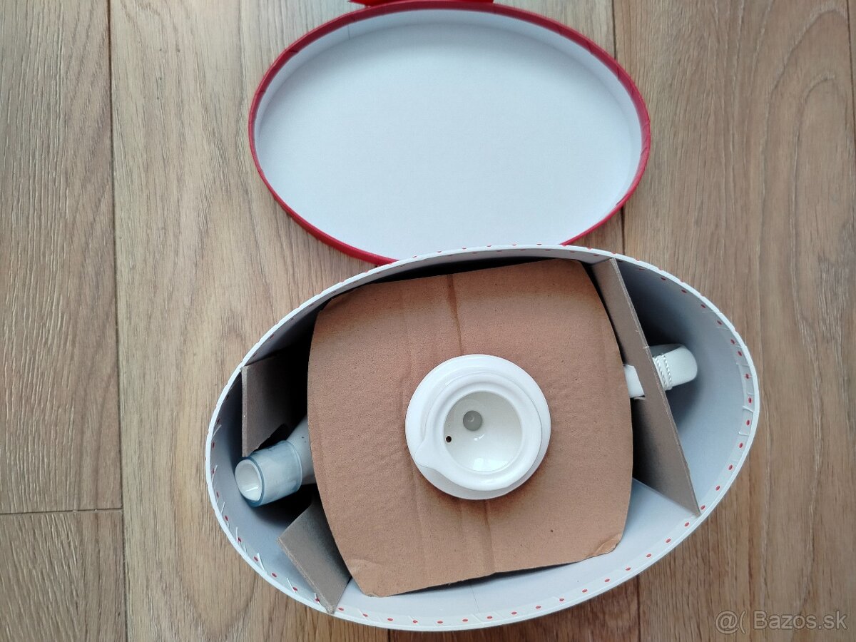 Porcelánová konvička - 5