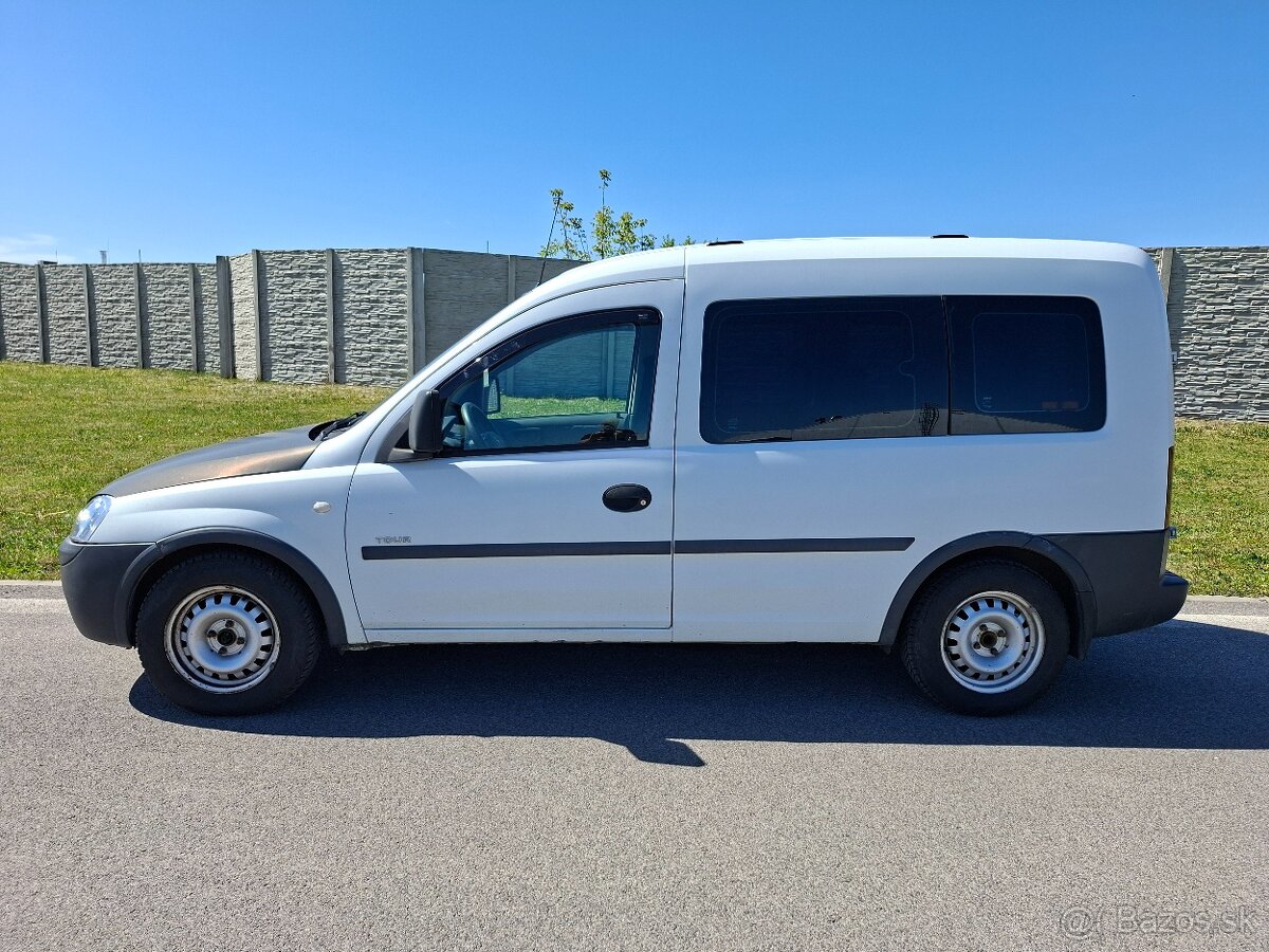 Opel Combo TOUR 1.3 CDTI - 5