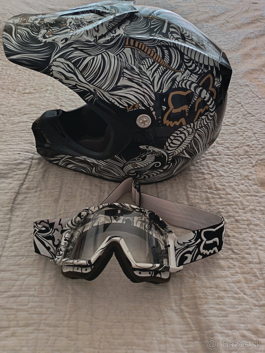 Zberateľská prilba FOX V3 Pilot – RICKY CARMICHAEL Limited E - 5