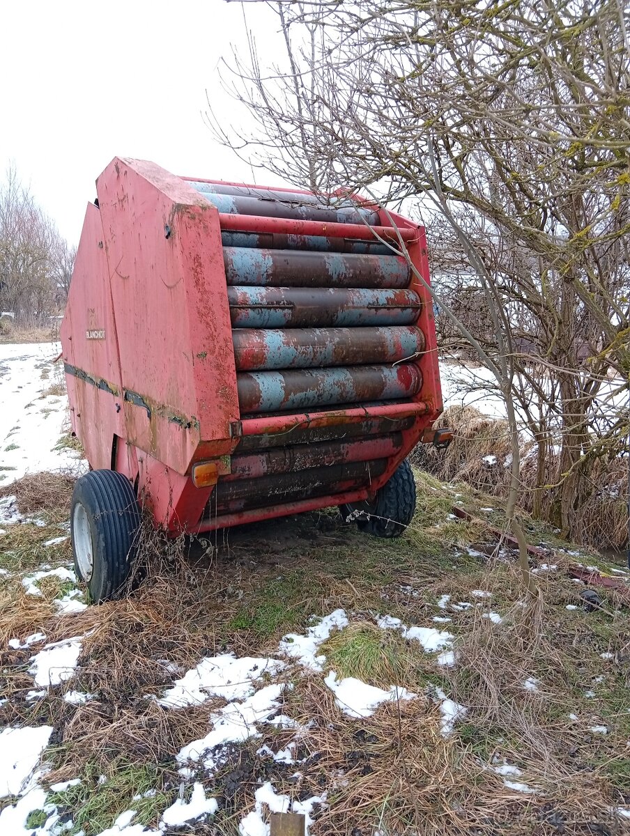 Lis na okrúhle balíky - 5