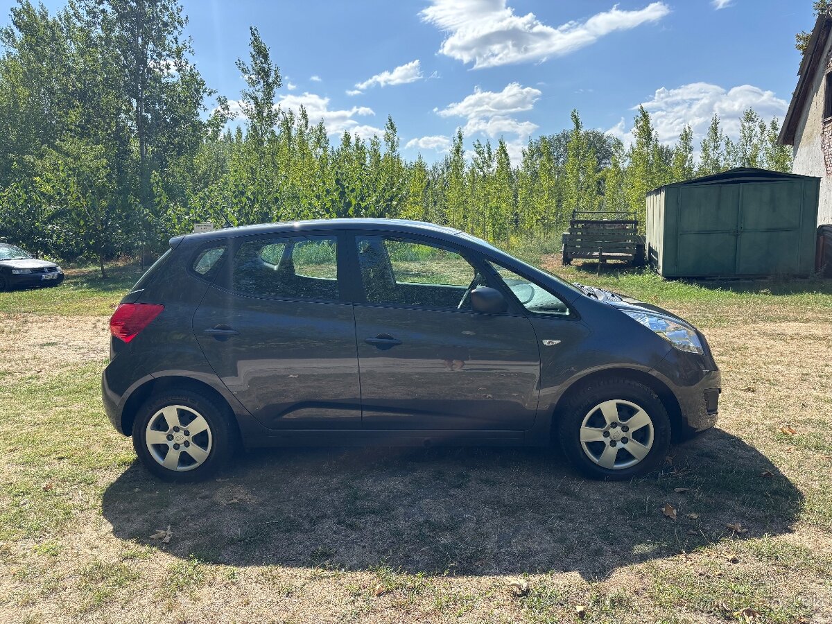 Kia Venga 1.4 CVVT LX - 5
