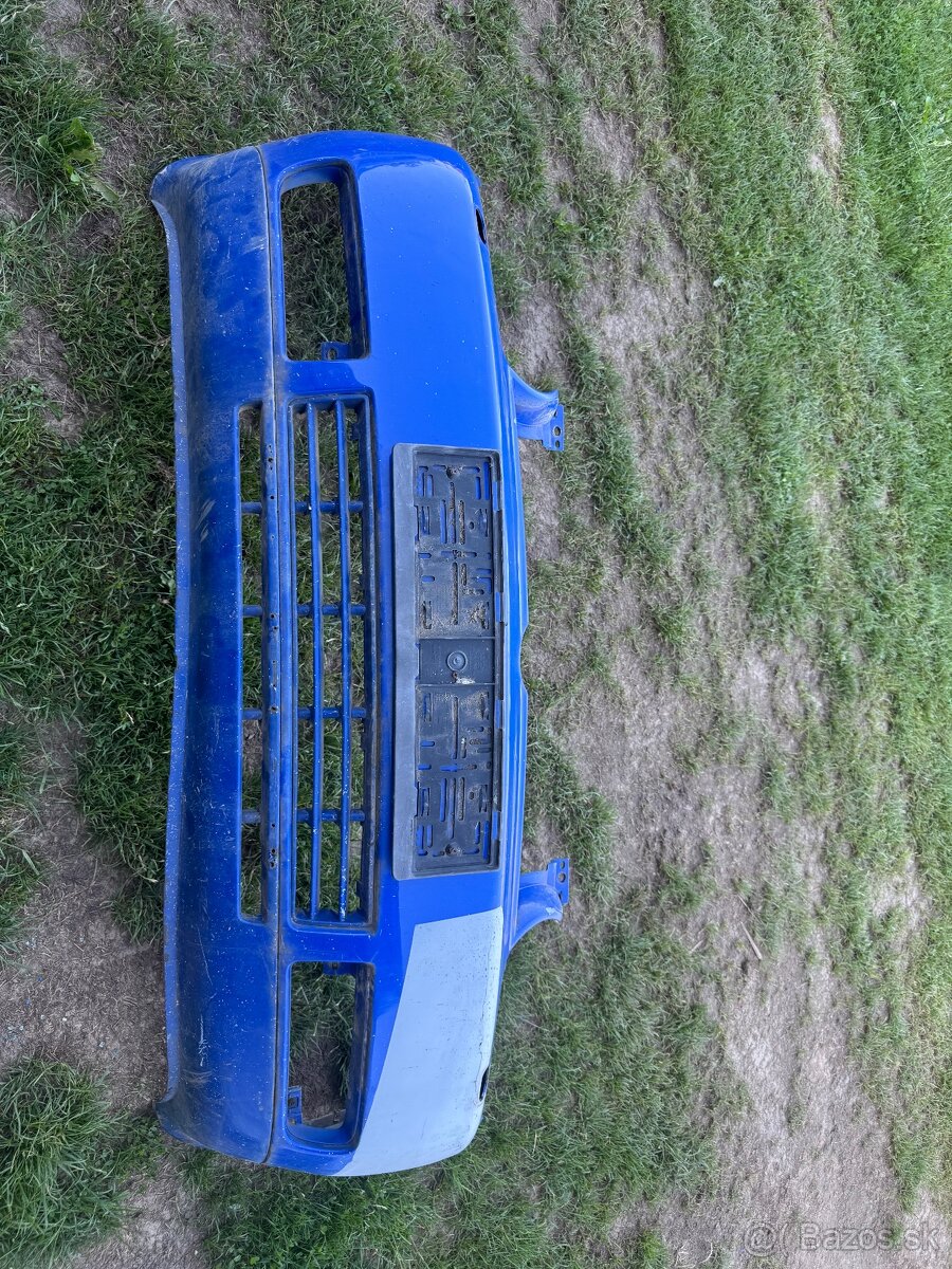 Predný naraznik vw golf 4 s ostrekmi - 5