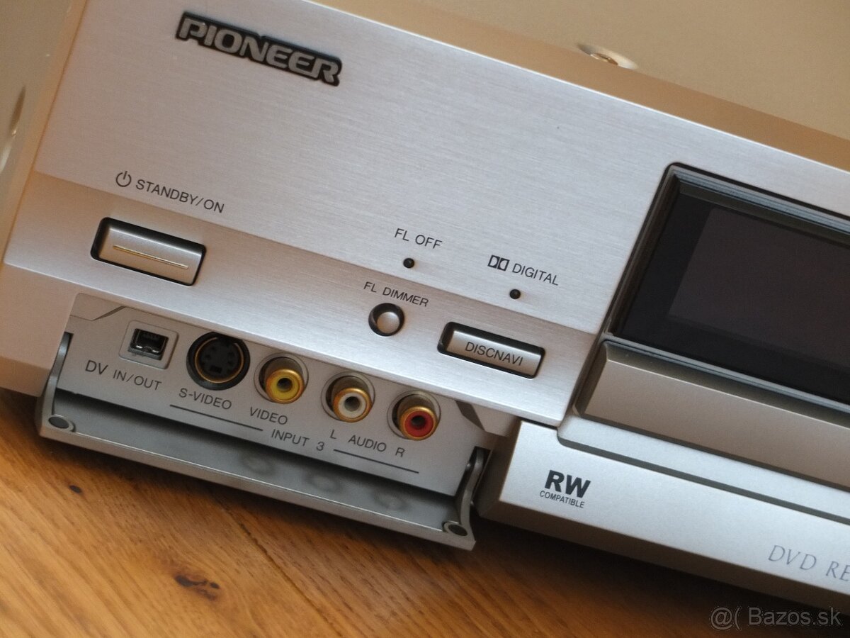 ONKYO K-200R TapeDeck - PIONEER DVR-7000 DVD Recorder--JVC - 5