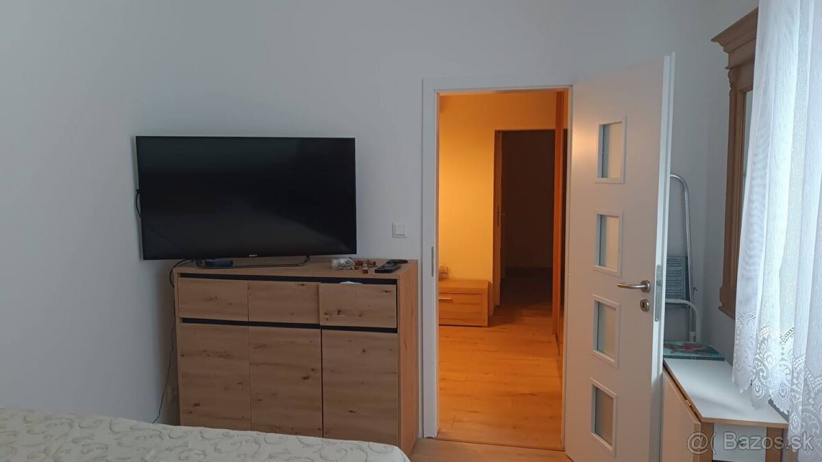 Prenájom 3-izbového bytu, Holíčska -Petržalka - 5