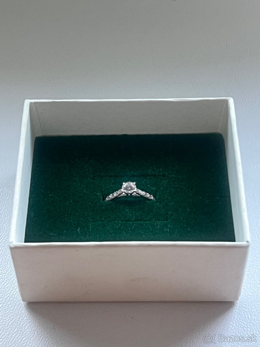 Žiarivý prsteň v bielom zlate Noella, 9K - 5