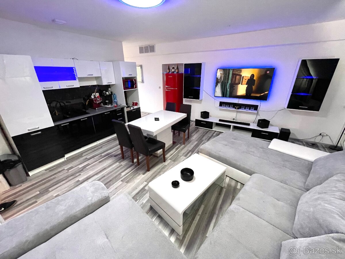 Na predaj 3+1 izbový byt po rekonštrukcii - 5