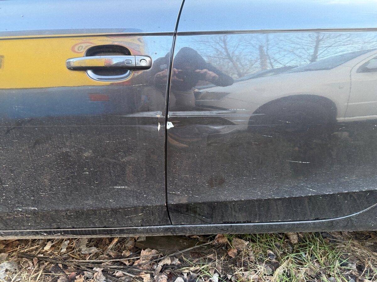 Predam nepojazdnu audi a4 2.0tdi multitronic - 5