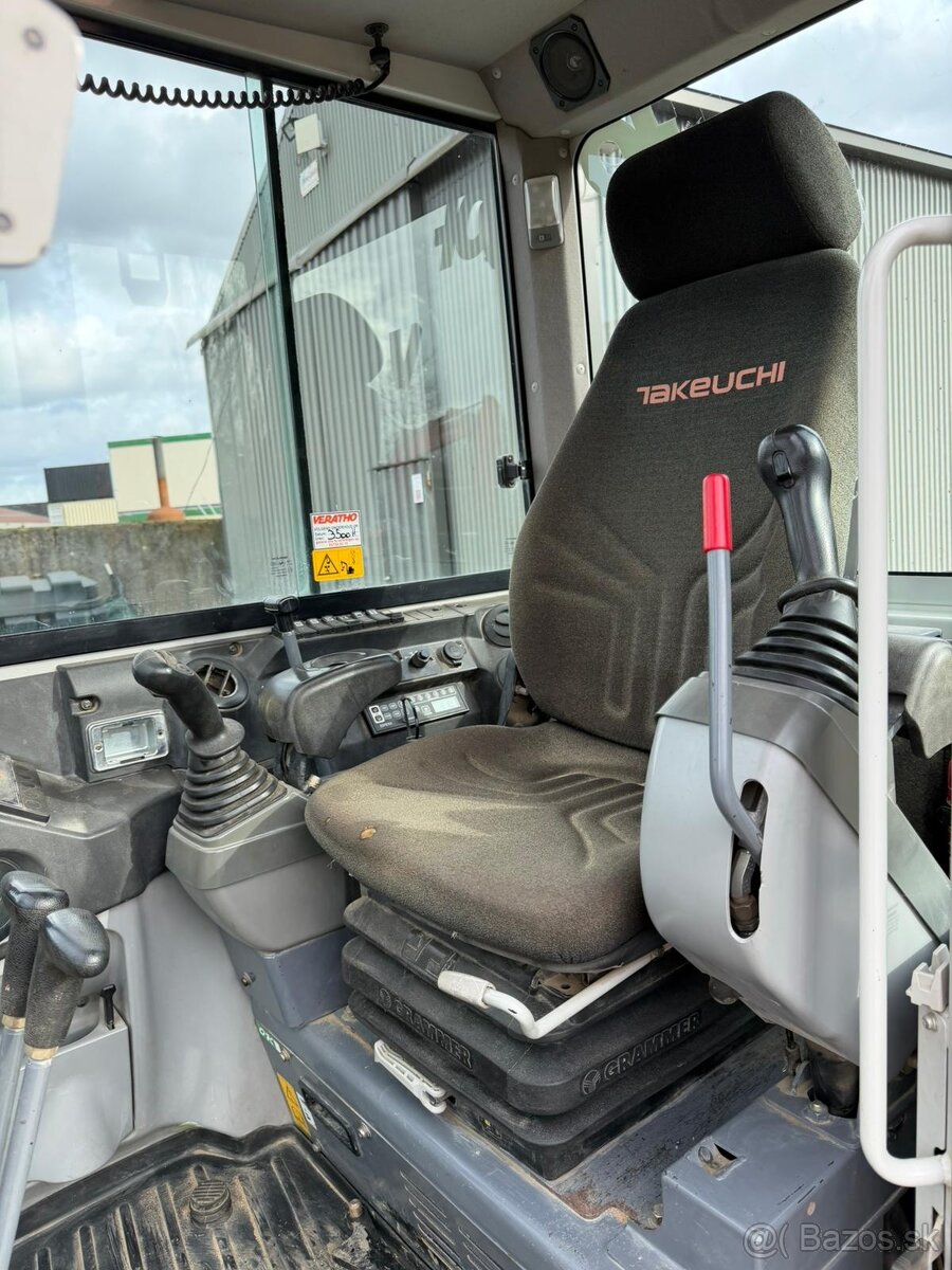 Bager Takeuchi TB 260. - 5