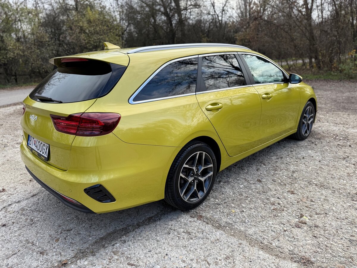 Kia Ceed SW 1.6 CRDi MHEV Gold A/T - 5