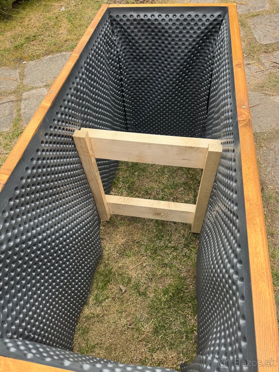 Vyvýšený záhon, ktorý vydrží roky - 5