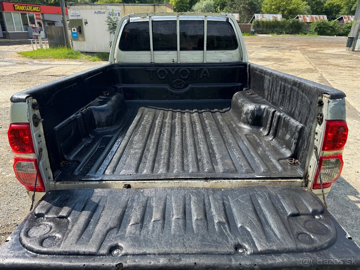 Toyota Hilux KUN15 2.5TD