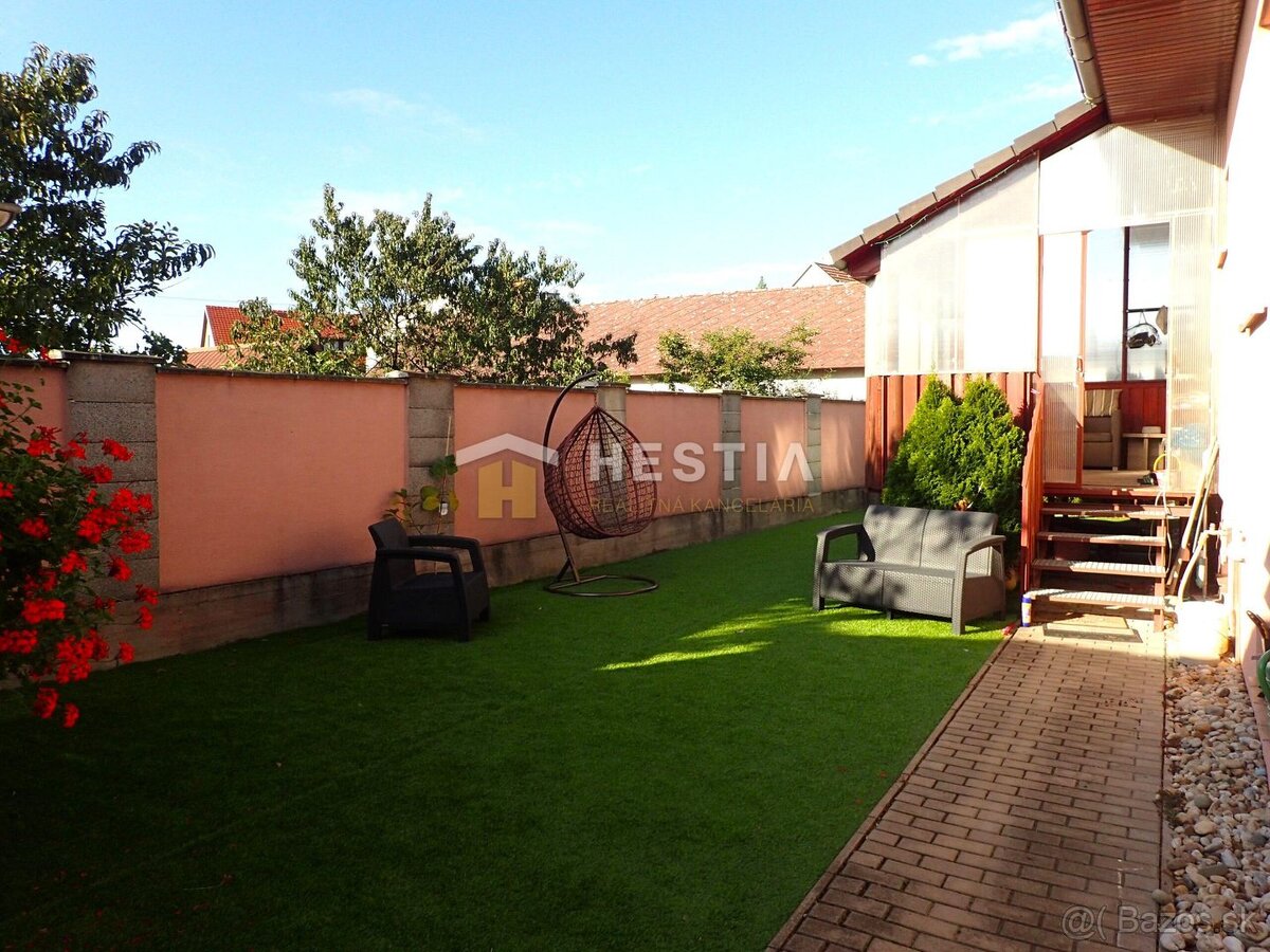 ZNÍŽENÁ CENA Bungalov s veľkým potenciálom Borský Mikuláš - 5