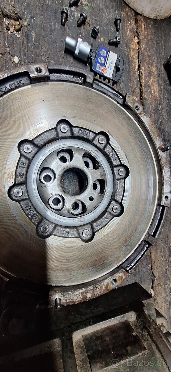 Rozpredam motor +prevodovku - 5