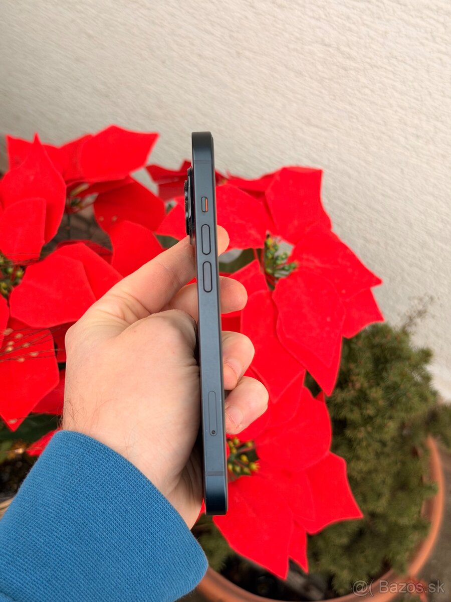 Apple iPhone 14 256GB Midnight - 5