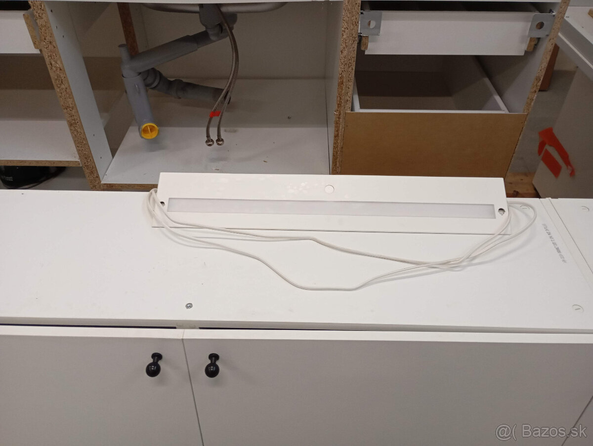 Biela kuchynská linka - 5