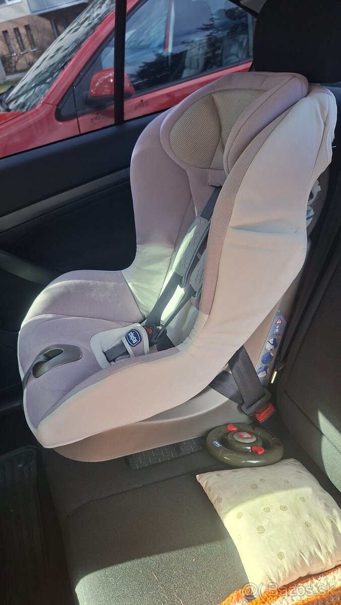 Autosedačka Chicco 9-18kg - 5
