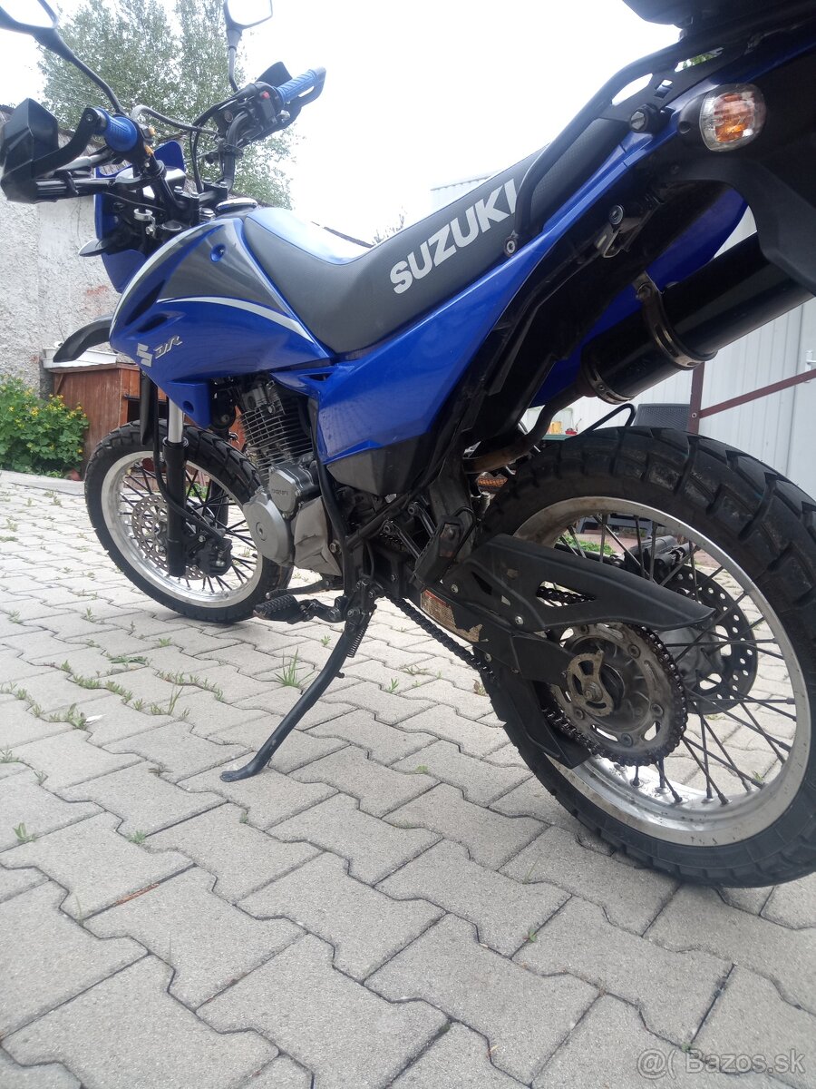 Suzuki dr 125 sm