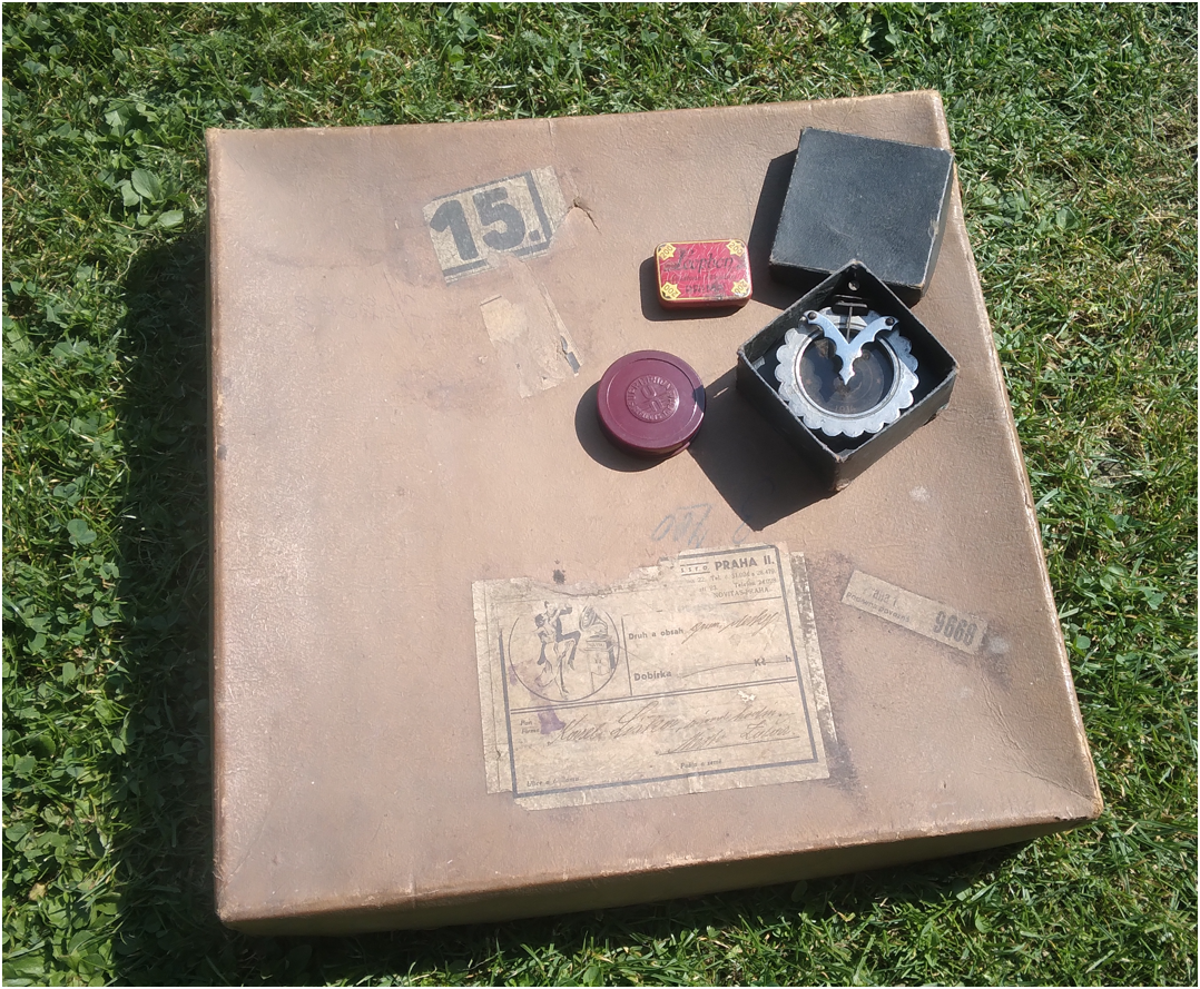 STAROŽITNÉ ORIGINÁLNE GRAMOFÓNOVÉ DOSKY - 5