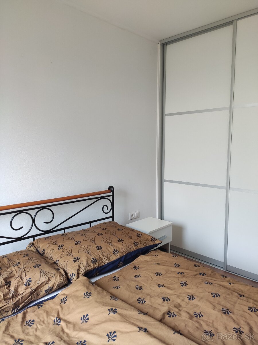 prenájom 2 izbový byt - 5