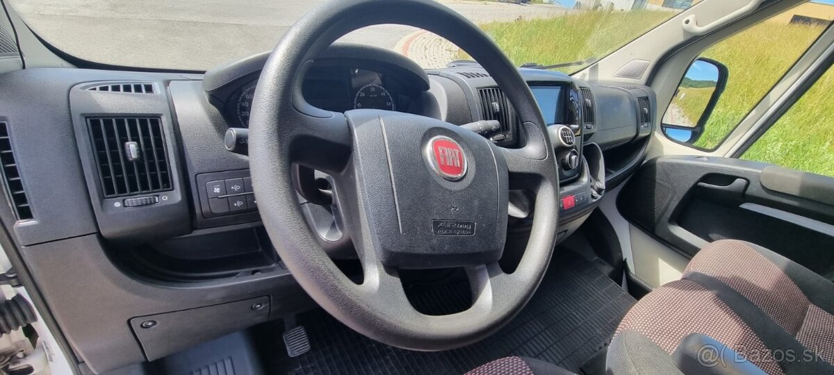 9-miestne Fiat Ducato , 2014 - 5