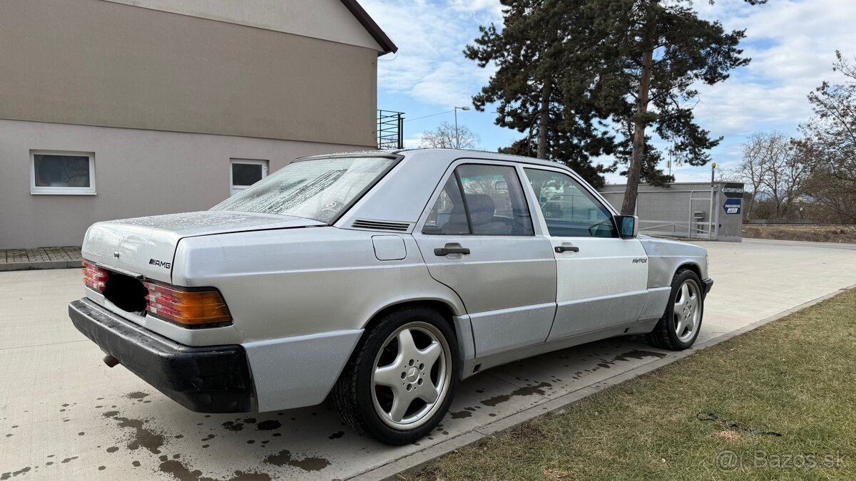 Rozpredám mercedes 190d w201 - 5